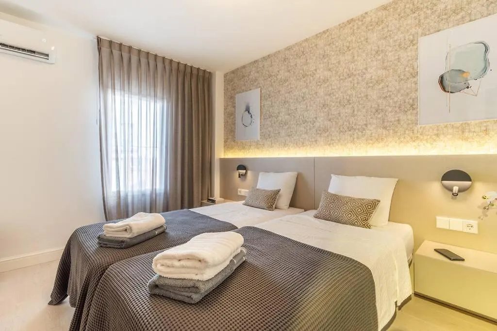 Ar6 Pablo Picasso 4 Bedroom Apartment Estepona Spain